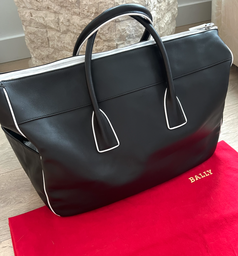 Bally Thyra Leather Weekend Duffel Handbag