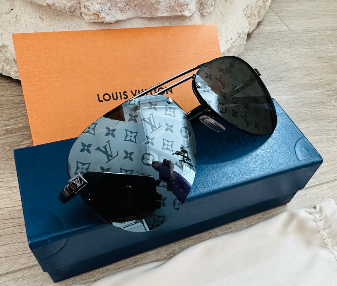 LOUIS VUITTON Monogram Clockwise Sunglasses Z1019E Dark Gun 877281