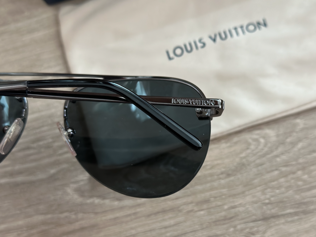 Louis Vuitton Clockwise Dark Gun Z1019E Sunglasses