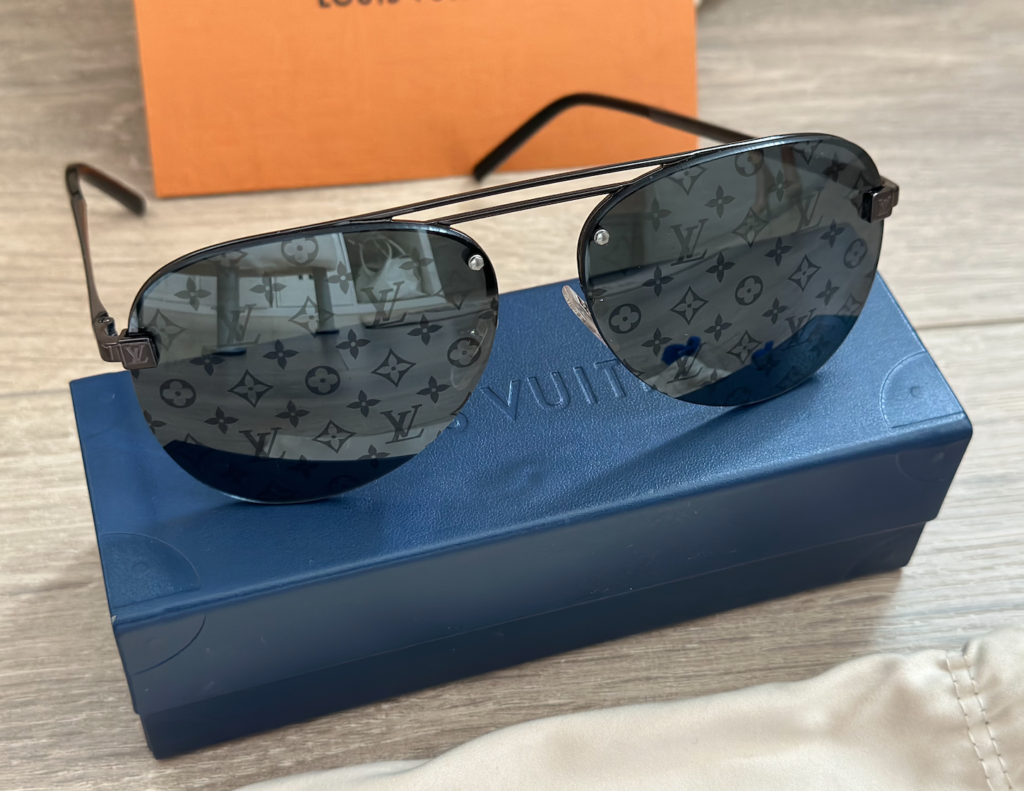 Louis Vuitton Clockwise Dark Gun Z1019E Sunglasses