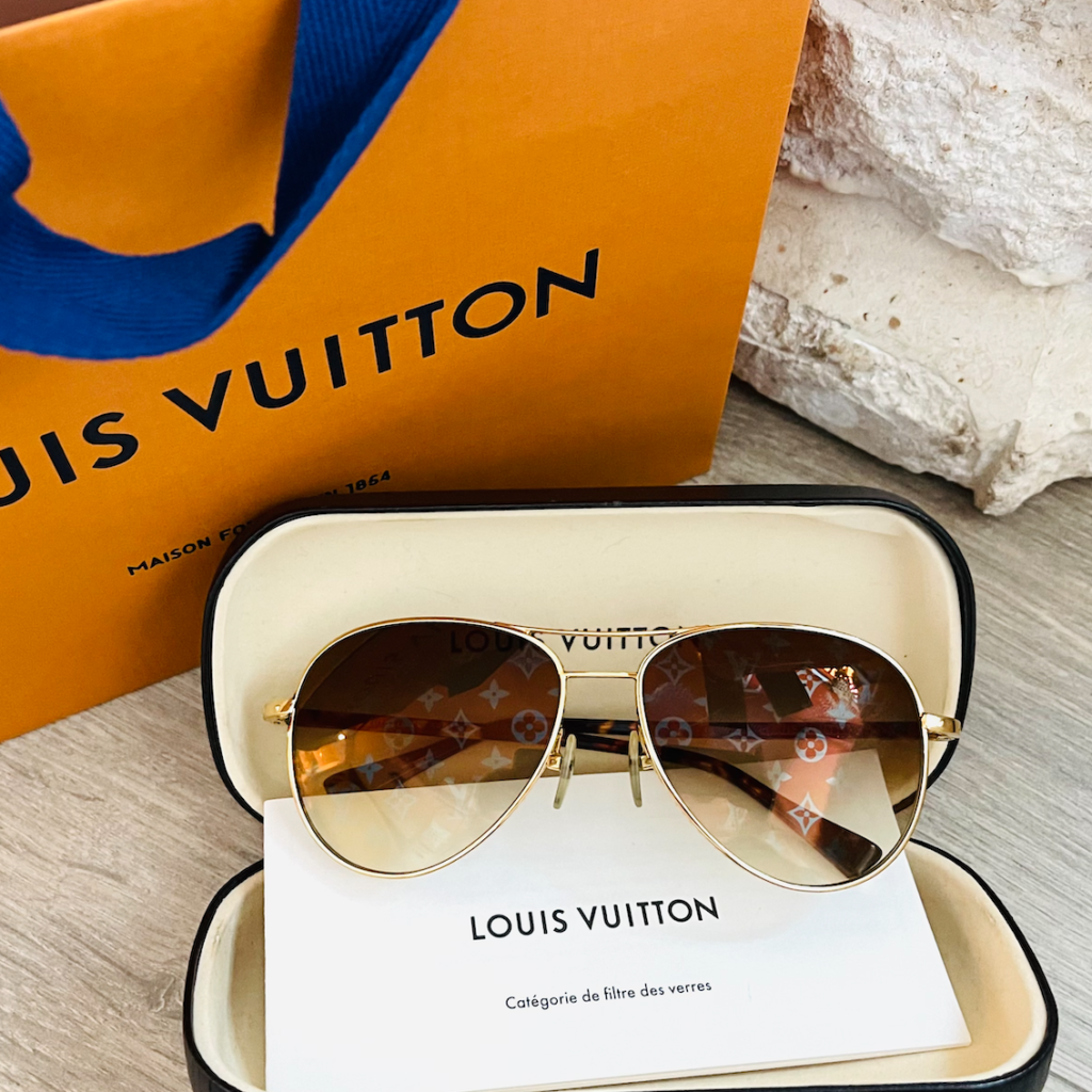 Louis Vuitton Iconic Monogram Pattern Conspiration Pilot Sunglasses