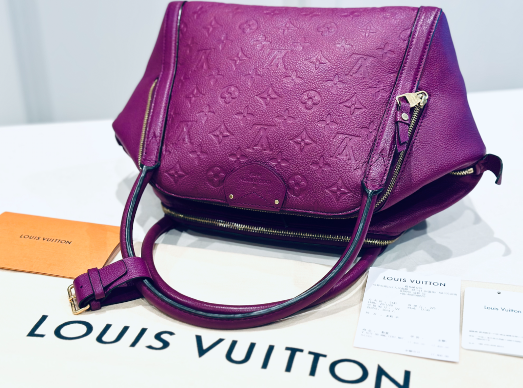 Amethyste Monogram Empreinte Leather Marais MM Satchel