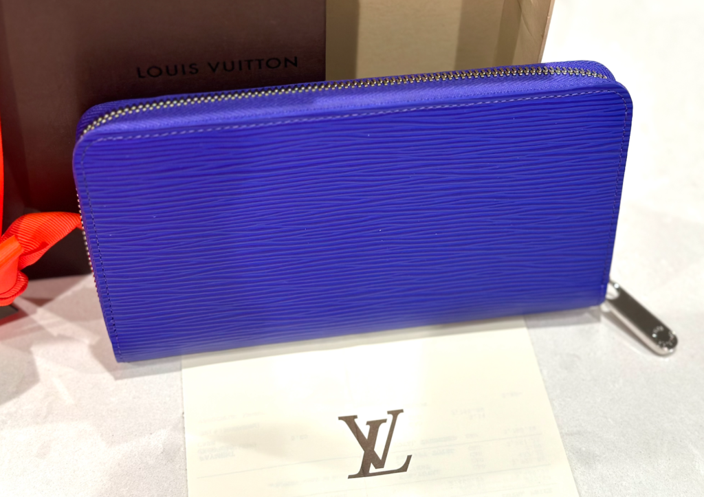 Louis Vuitton Figue Purple Epi Leather Zippy Wallet