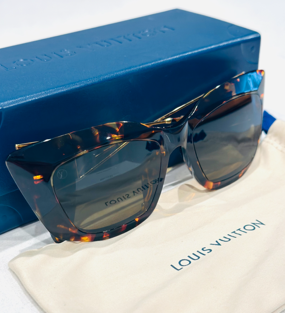 Louis Vuitton Arizona Dream Tortoiseshell Leopard Cat-Eye Sunglasses