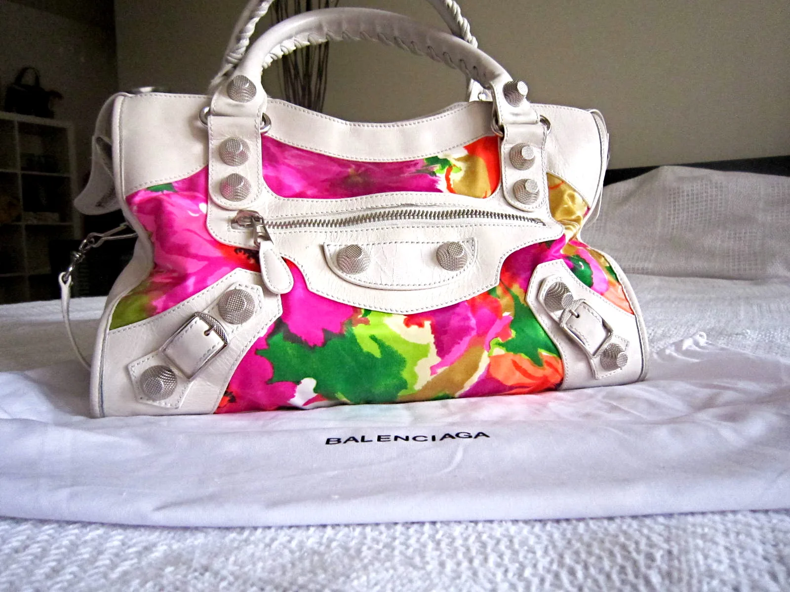 Balenciaga Floral Multicolor Handbag — image 2