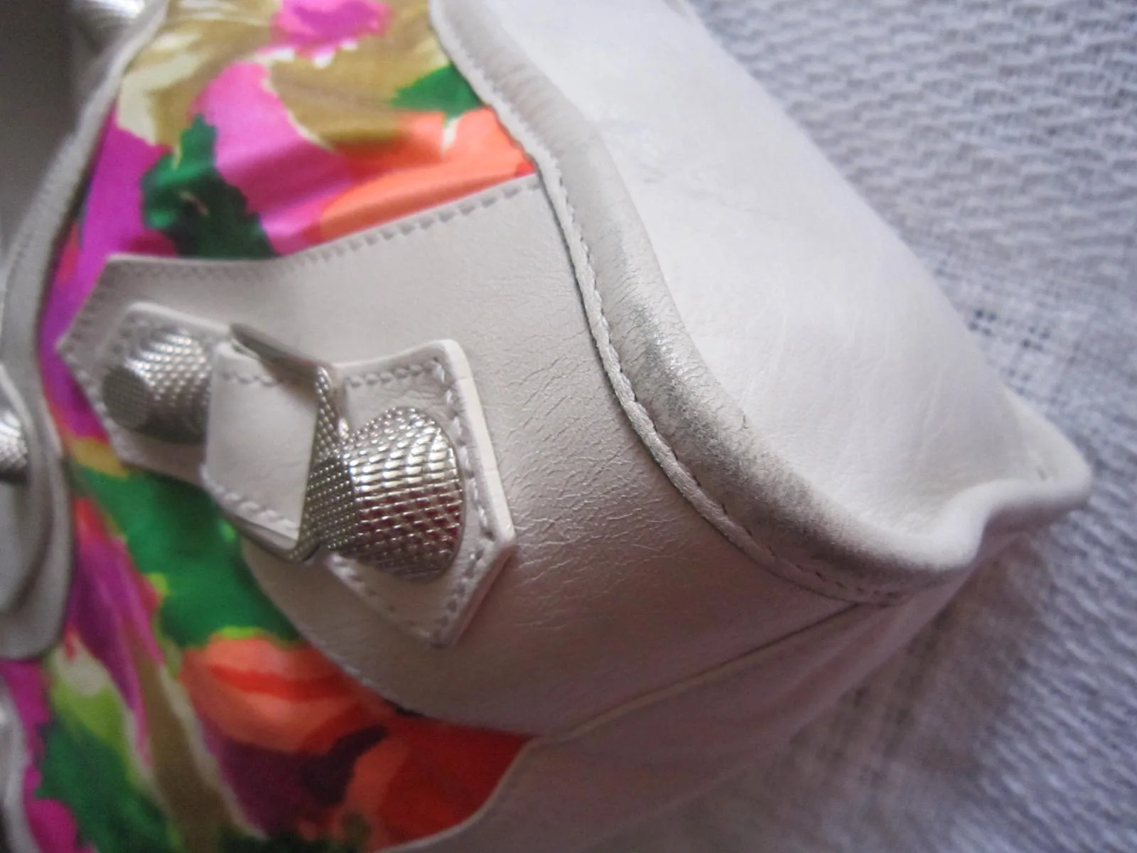 Balenciaga Floral Multicolor Handbag — image 7