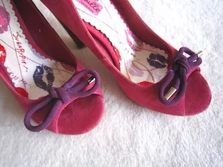 Betsey Johnson Hot Pink Suede Heels / Size 5.5 — image 2