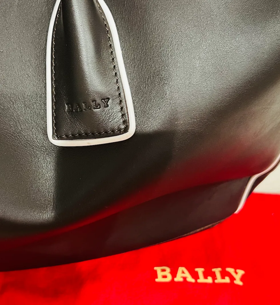 Bally Thyra Leather Weekend Duffel Handbag — image 5