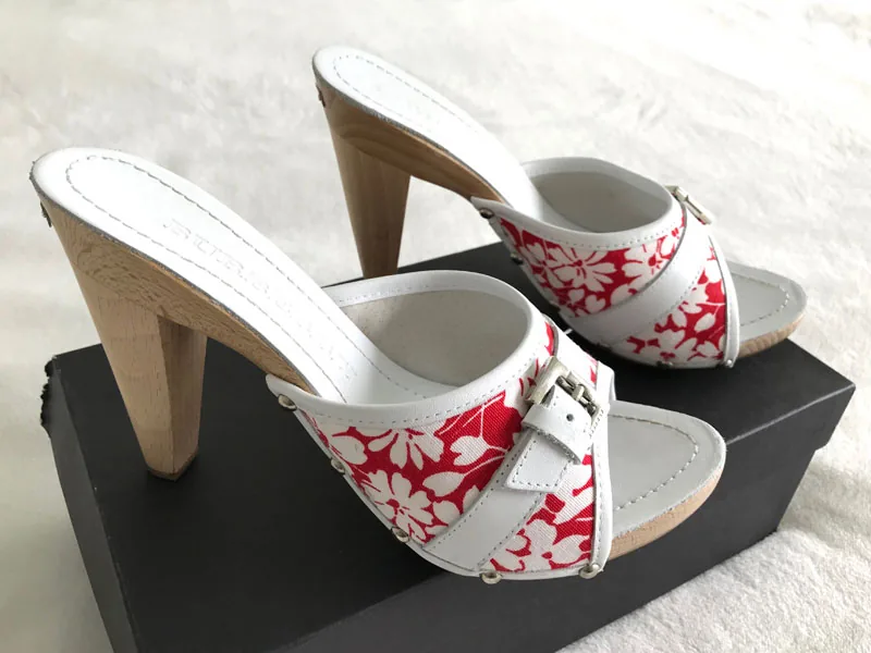 Burberry Red White Floral Mules/Size 38 — image 2