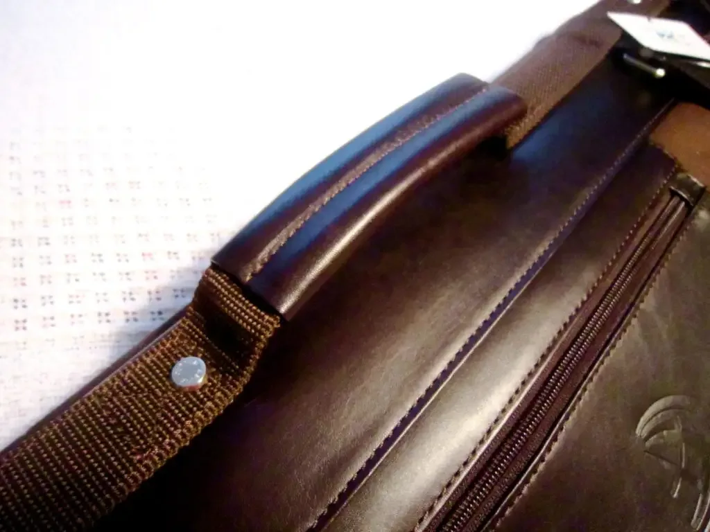 Cutter & Buck American Classic Garment Bag /New Set — image 5