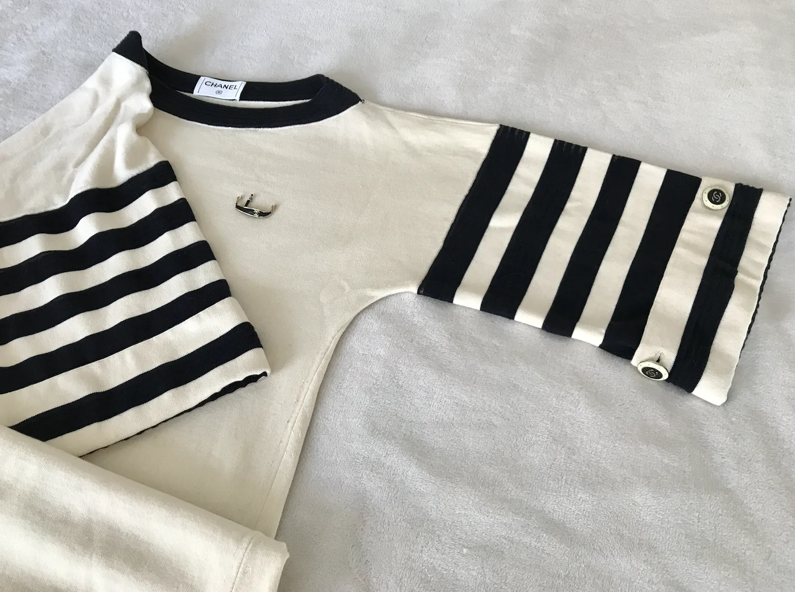 Chanel Striped Boat Neck Jumper w/Venetian Gondola Plate — image 7
