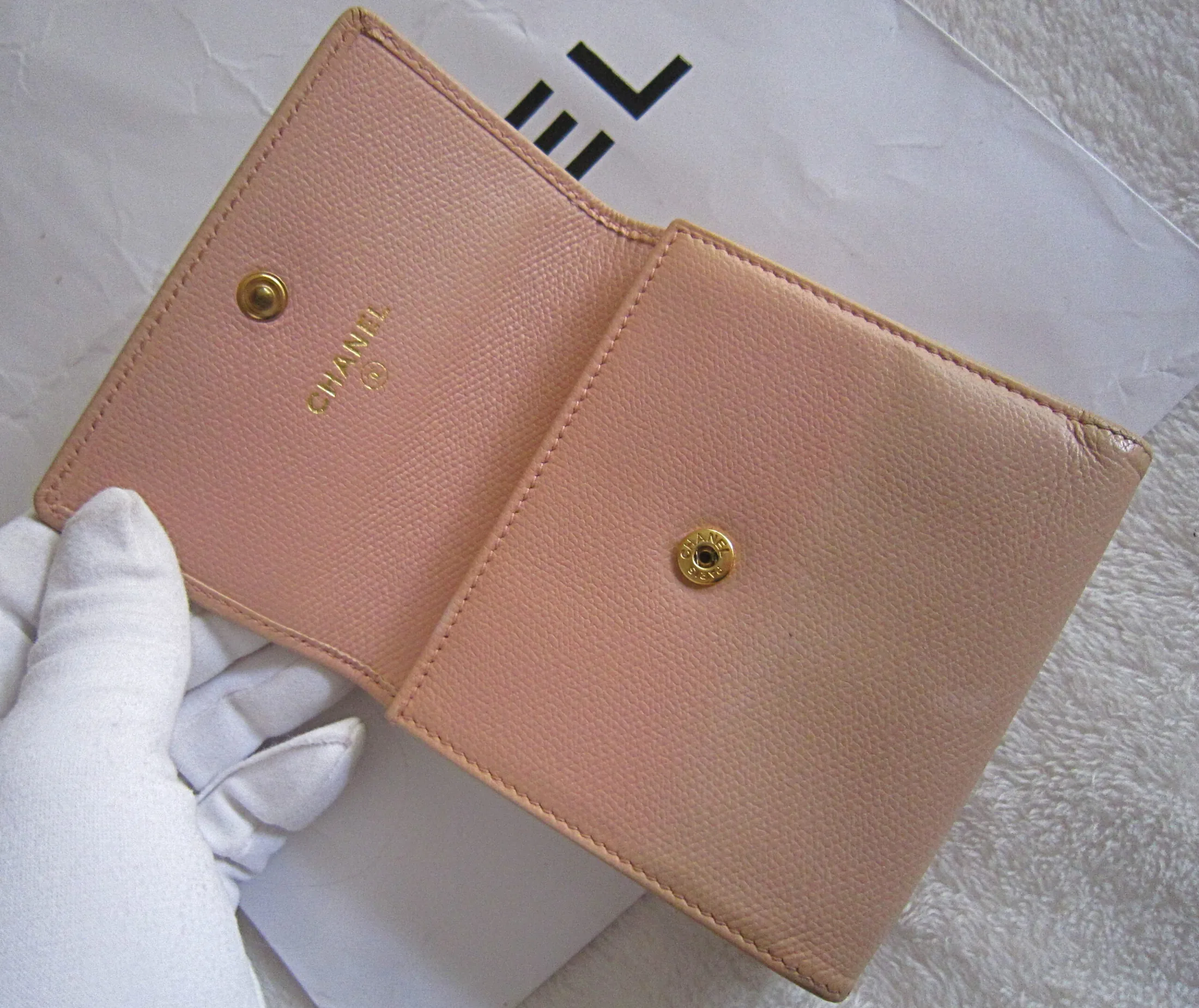 Chanel Pink Leather Gold Medallion French Bi-Fold Wallet — image 3