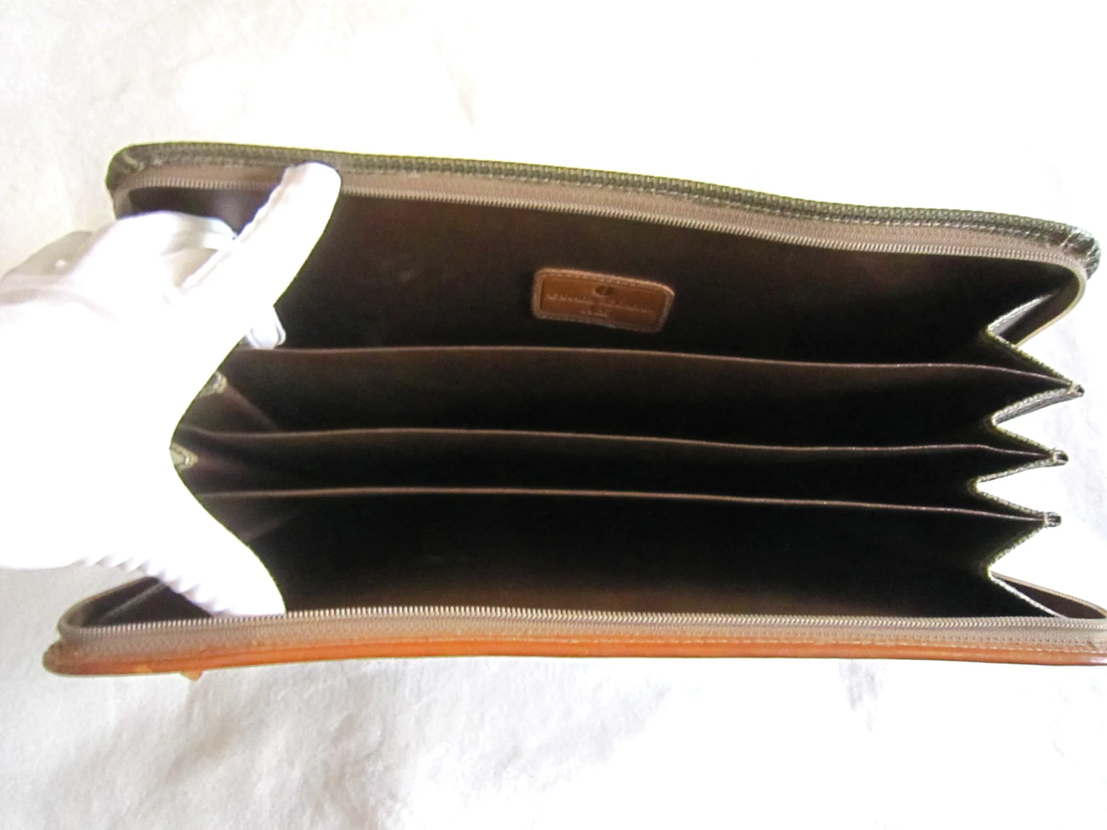 Charles Jourdan Business Document Folder — image 6