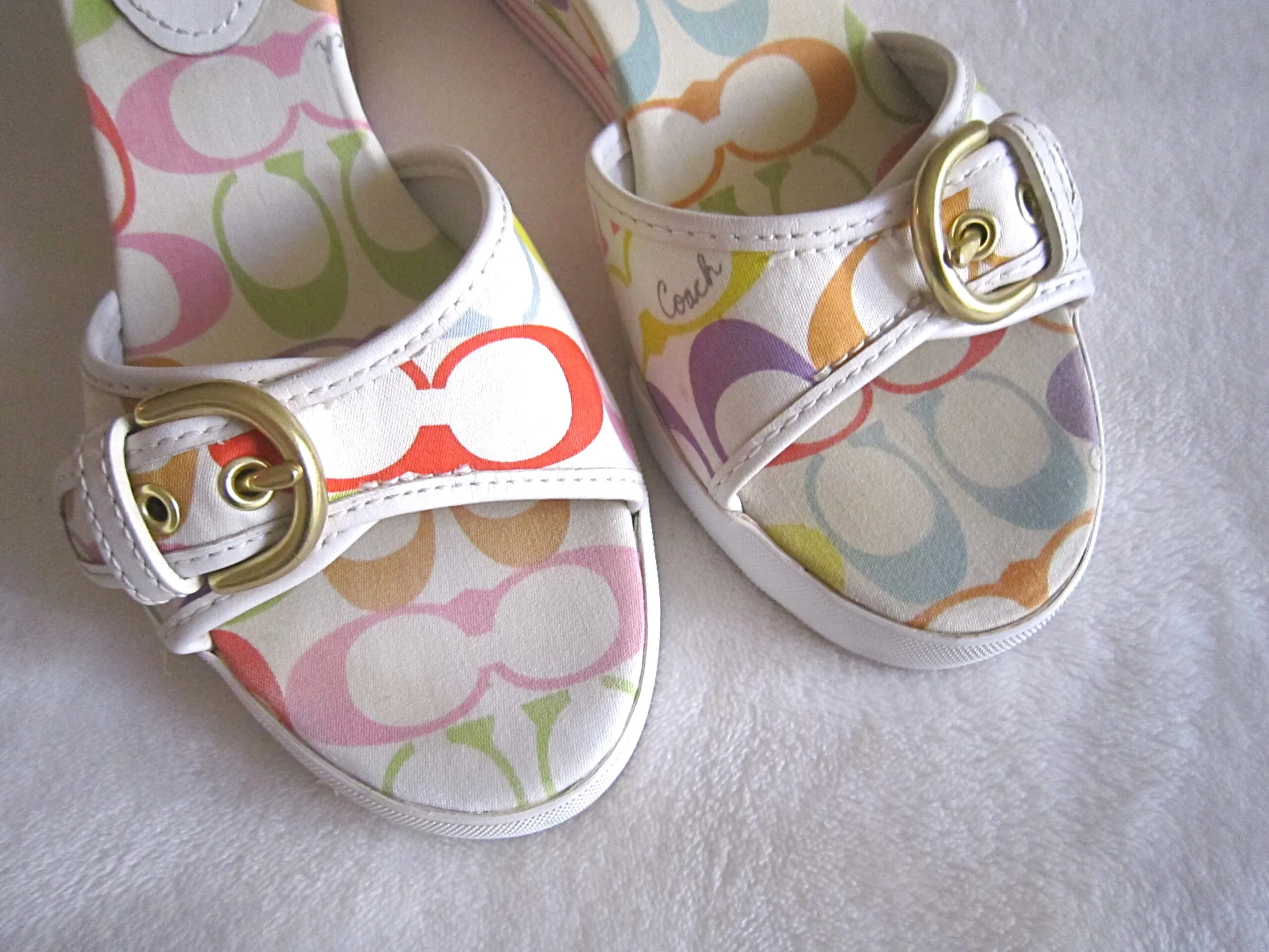 Coach Perry Multicolour Sandals/Sz. 7 — image 2