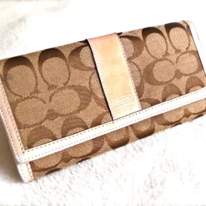 Coach Signature Long Wallet