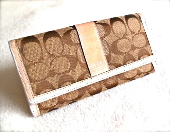 Coach Signature Long Wallet