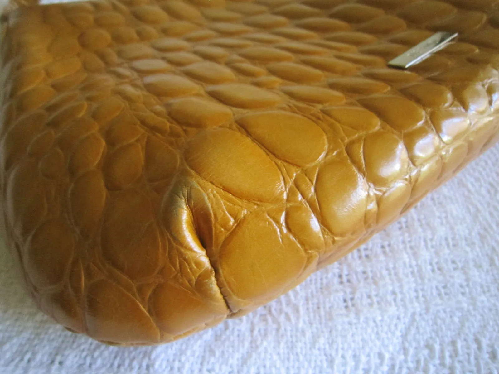 Desmo Yellow Croc Shoulder Bag — image 5