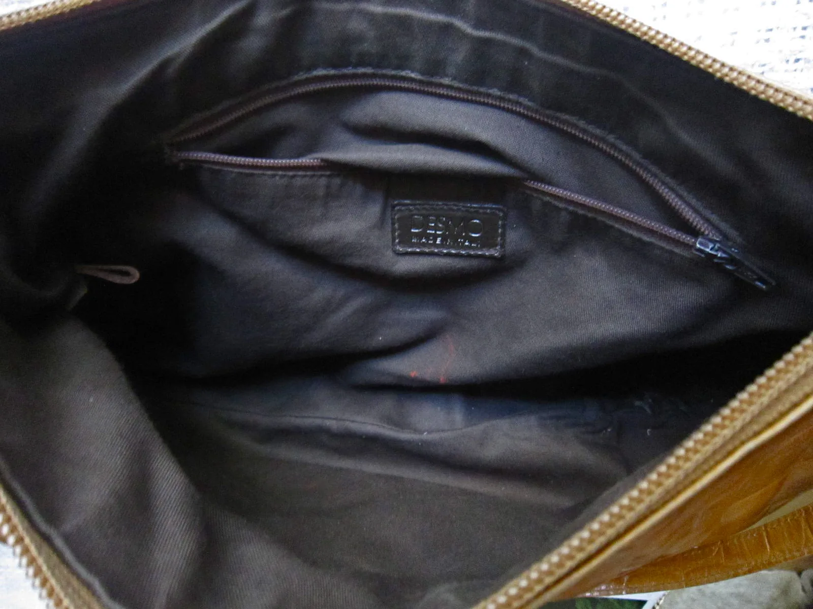 Desmo Yellow Croc Shoulder Bag — image 6