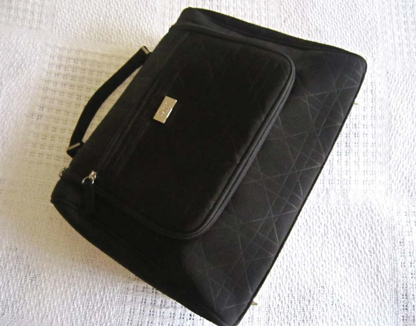 Christian Dior Beauty Cosmetic Case — image 4
