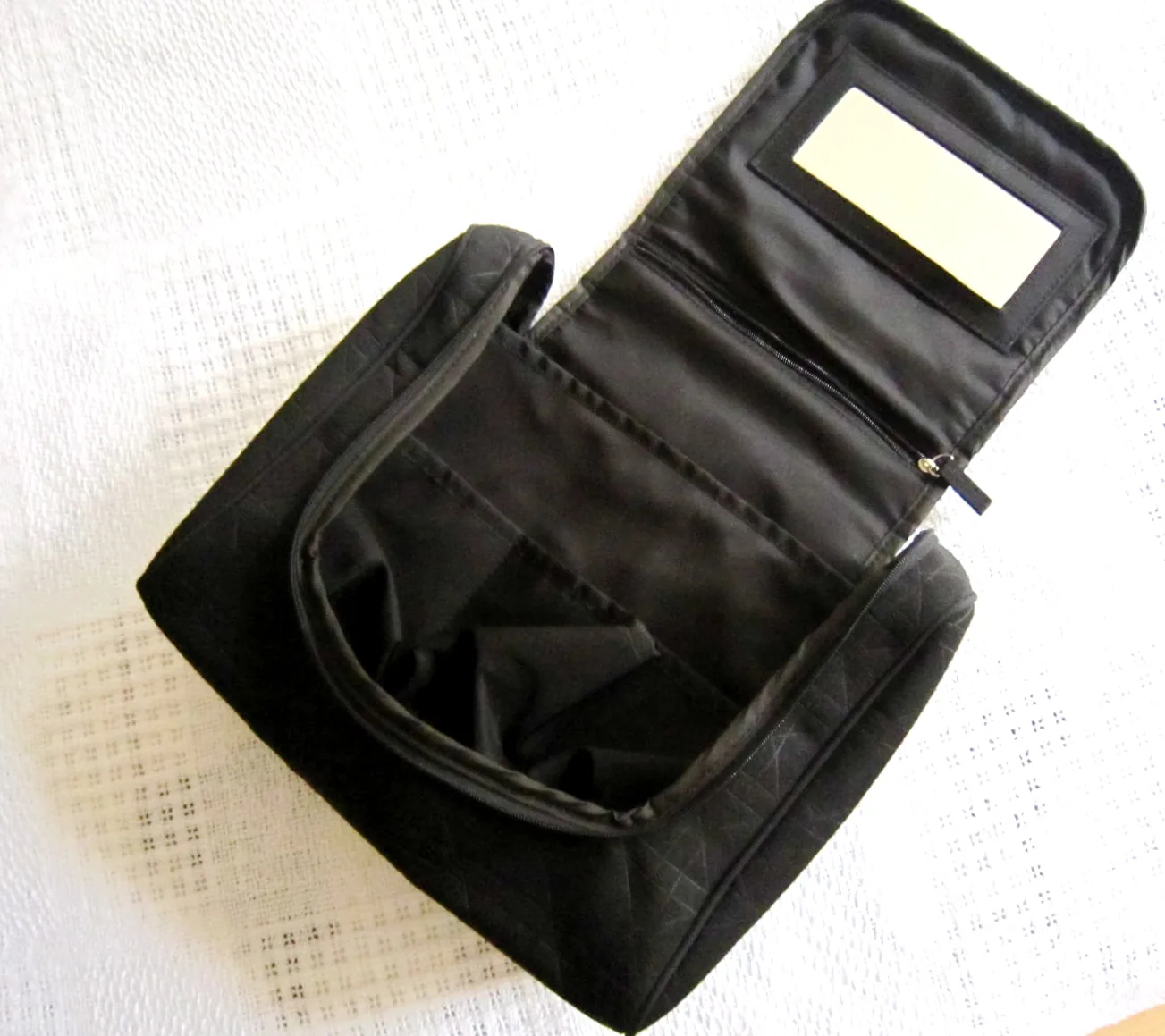 Christian Dior Beauty Cosmetic Case — image 7