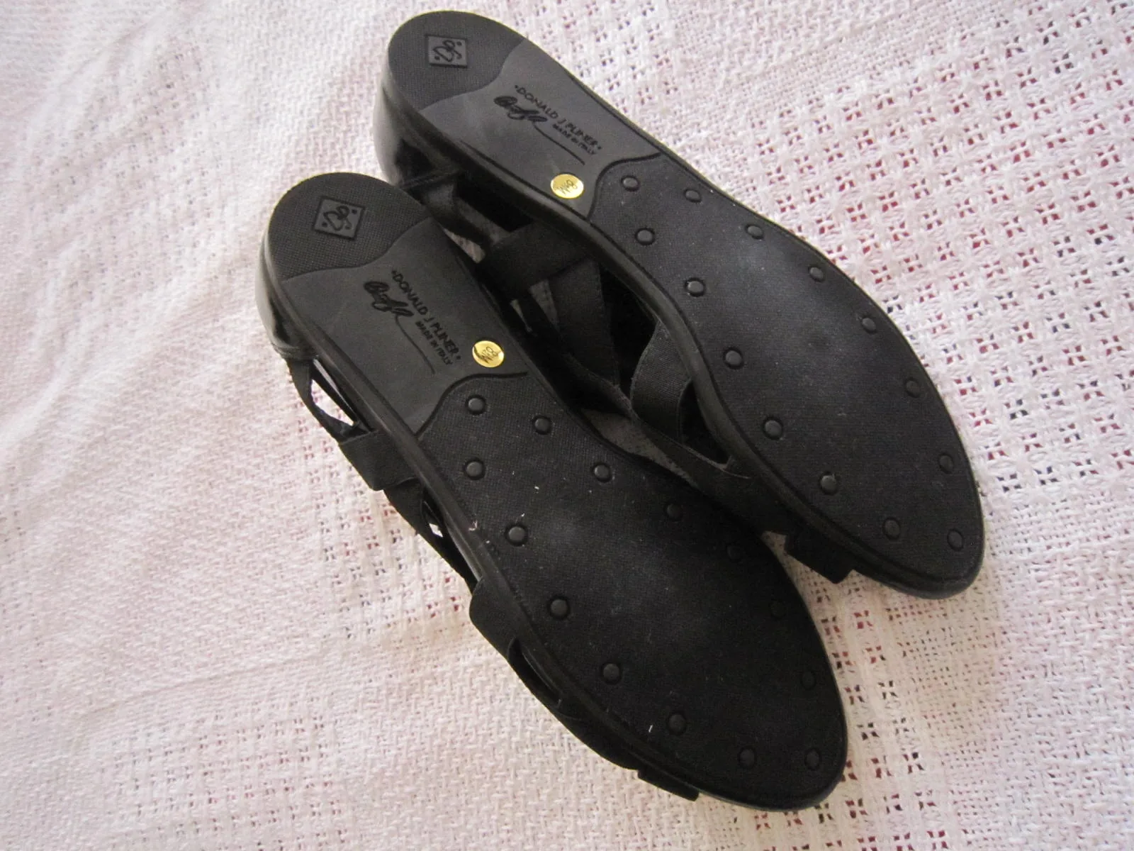 Donald J Pliner Black Estee Sandals /Size 8.5 — image 5