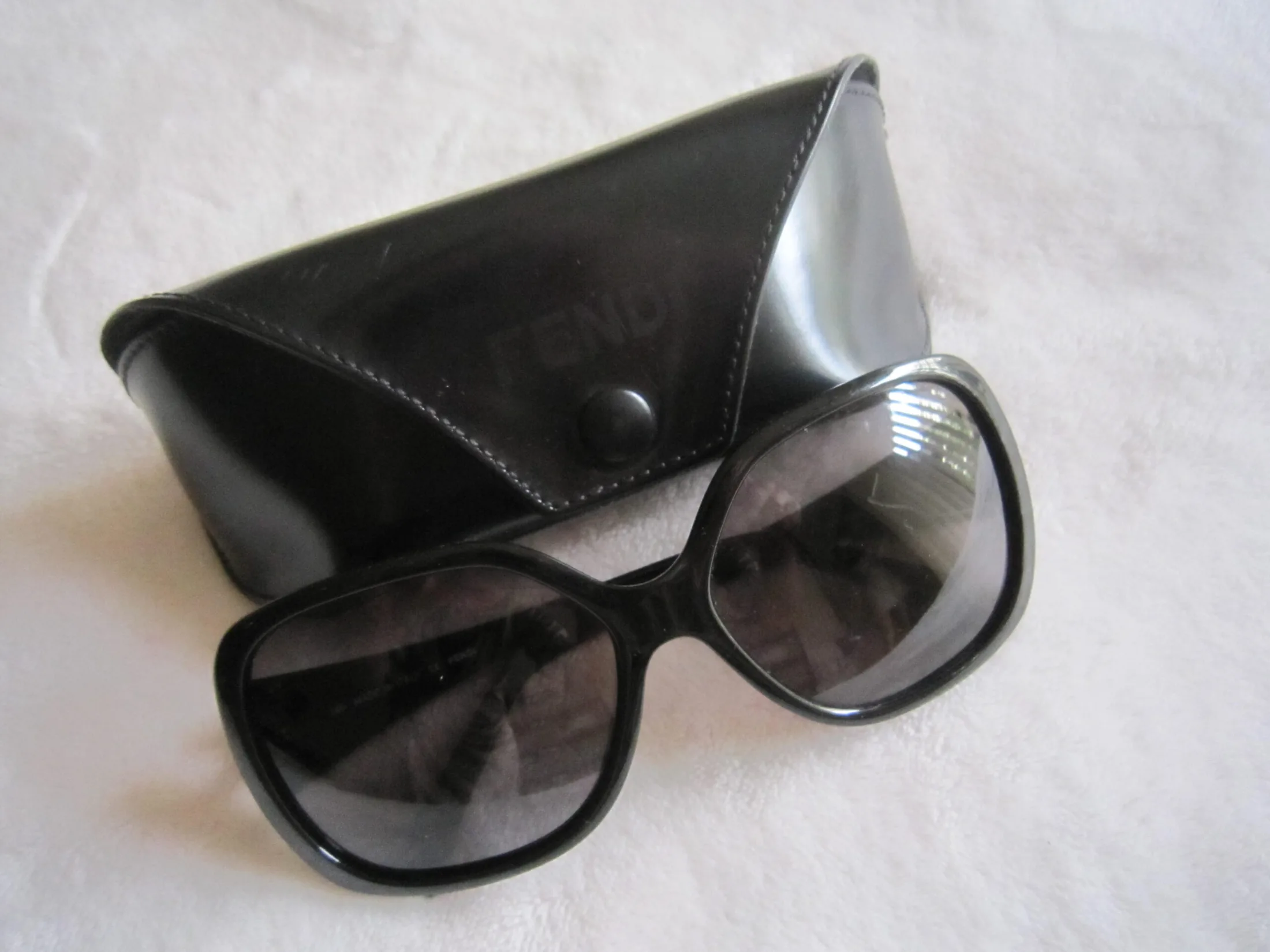 Fendi FS-5145 Sunglasses — image 4