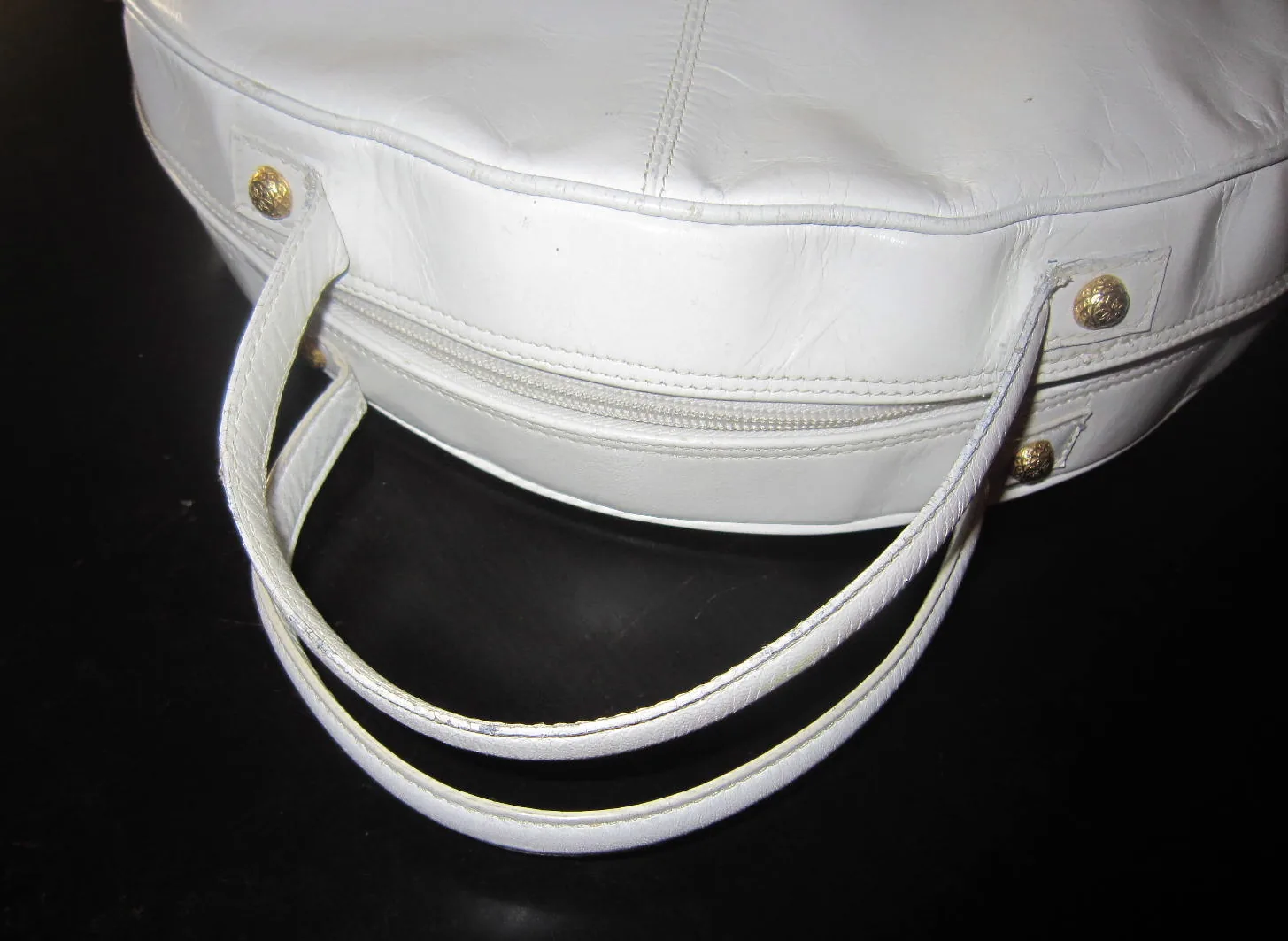 Feggi Vintage White Leather Bulls-Eye Handbag — image 5
