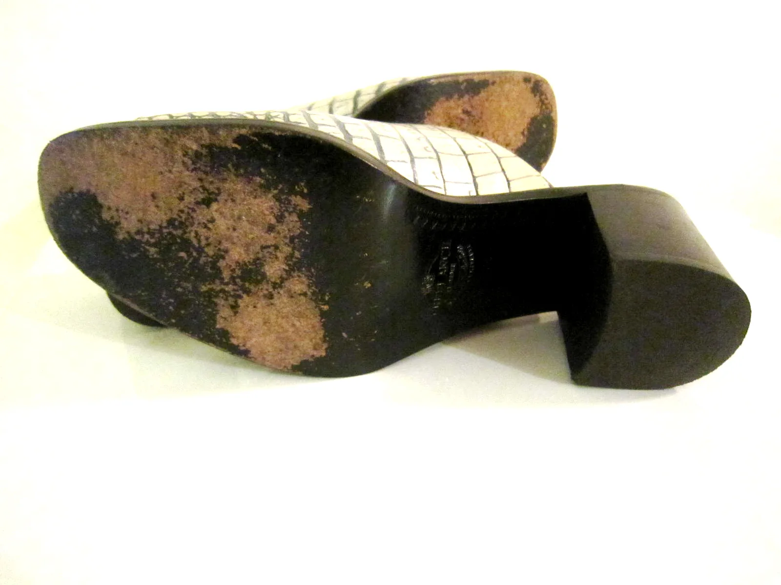 FREE LANCE White/Blue Snakeskin Mules/Size 6.5 — image 6