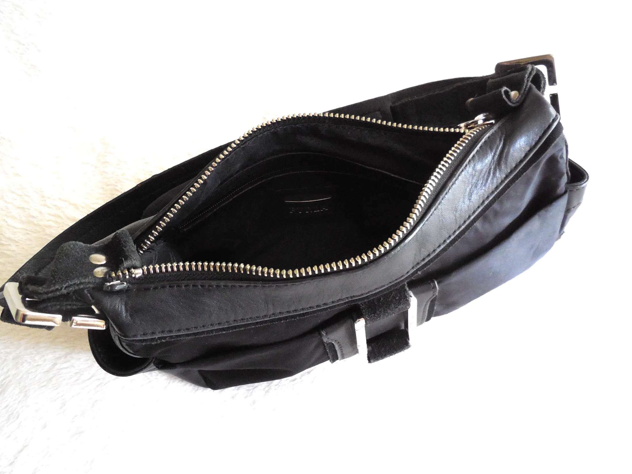 Furla Black Hobo Bag — image 3