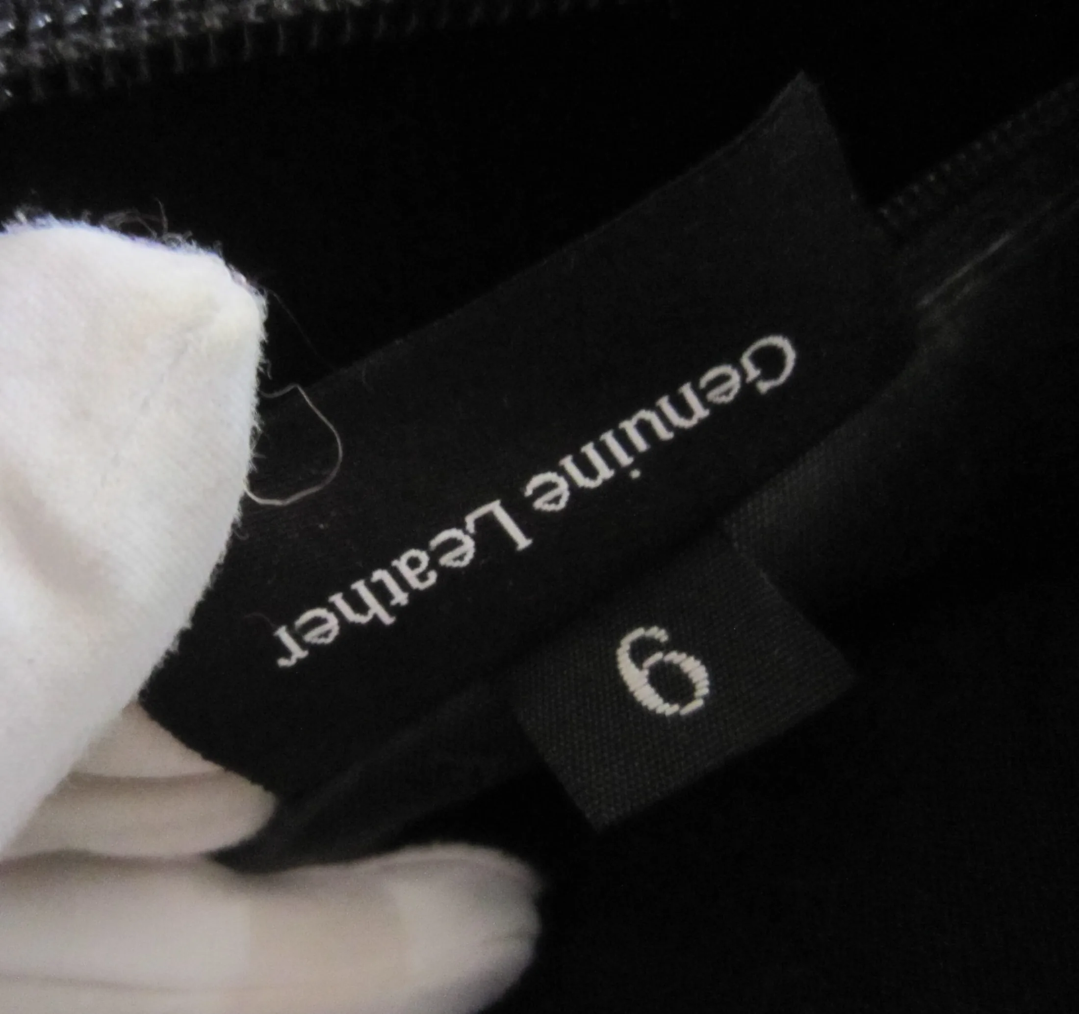Furla Black Leather Hobo Bag — image 9