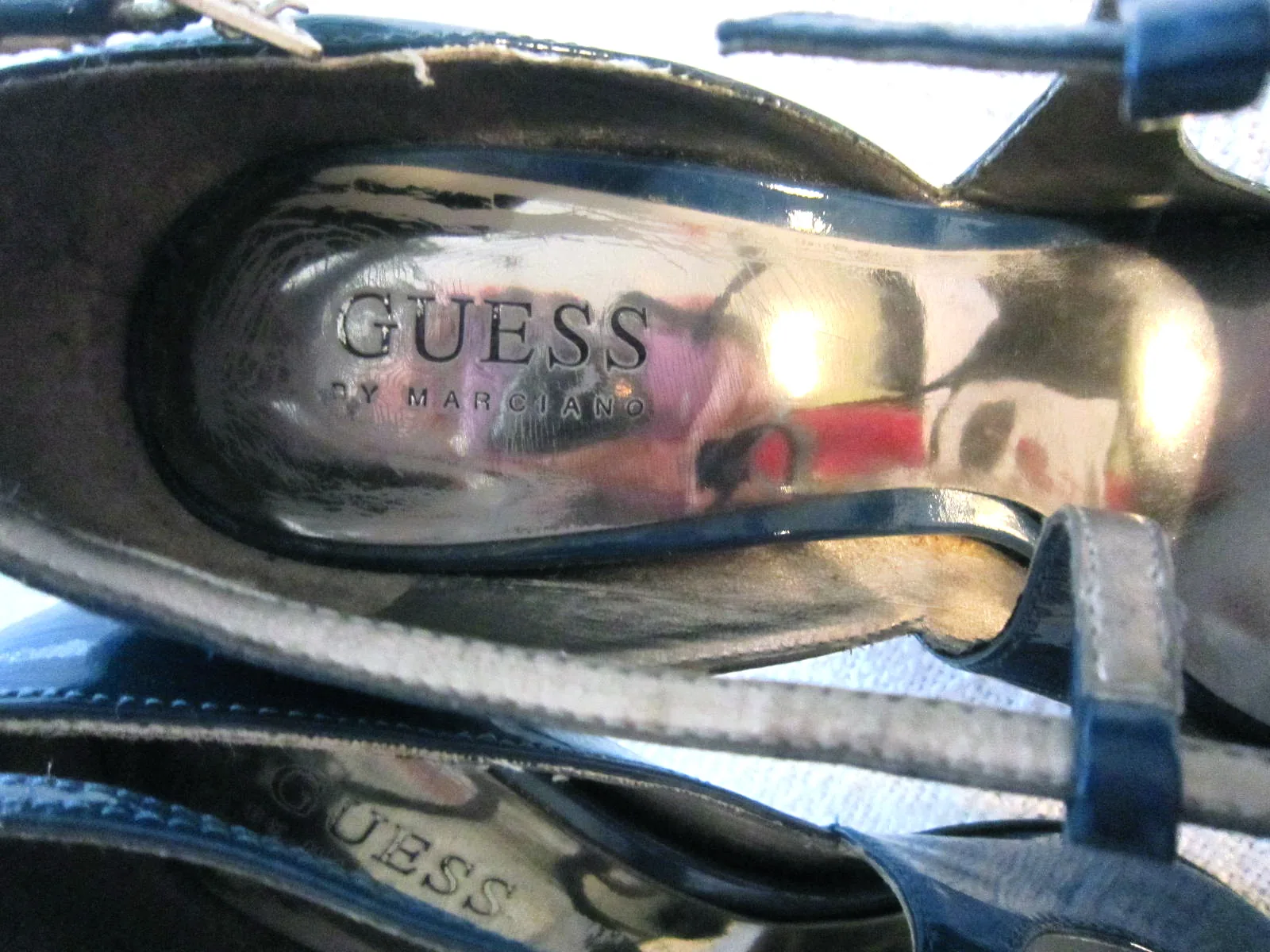 Guess by Marciano Blue Patent Leather Heels/Size 6.5 — image 5