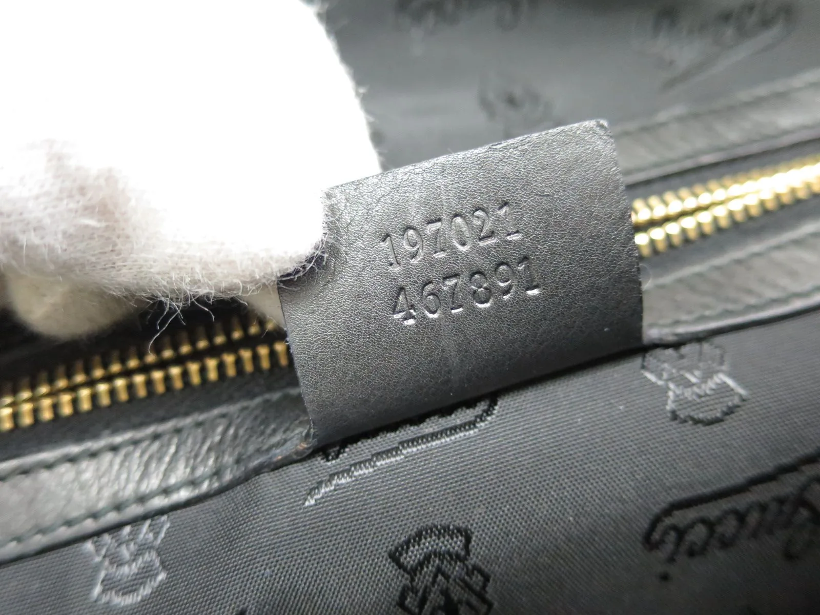 Gucci Black Patent Crystal Hysteria Medium Handbag — image 8