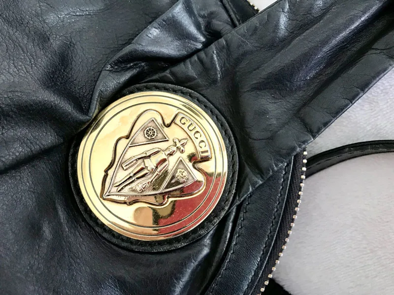 Gucci Hysteria Black Calfskin Leather Shoulder Bag — image 9