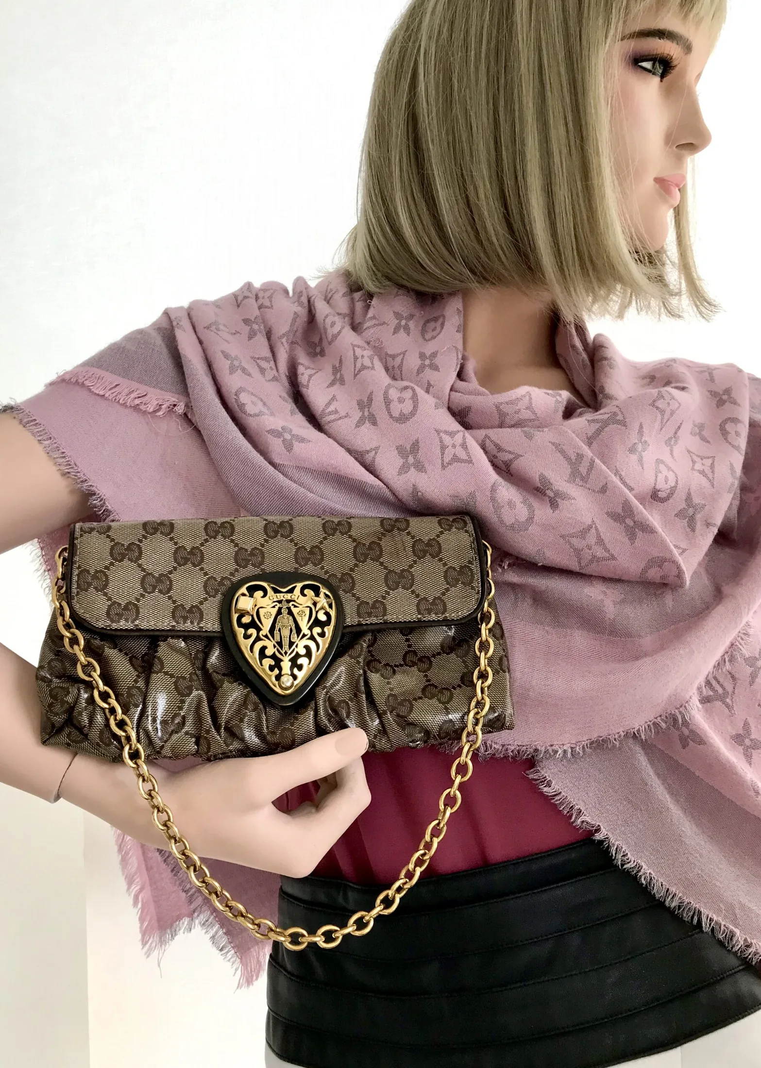 Gucci Hysteria Crystal GG Babouska Heart Clutch — image 2