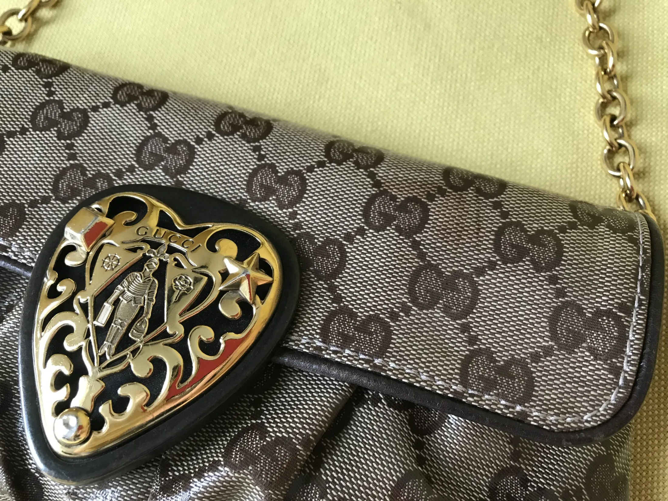 Gucci Hysteria Crystal GG Babouska Heart Clutch — image 12
