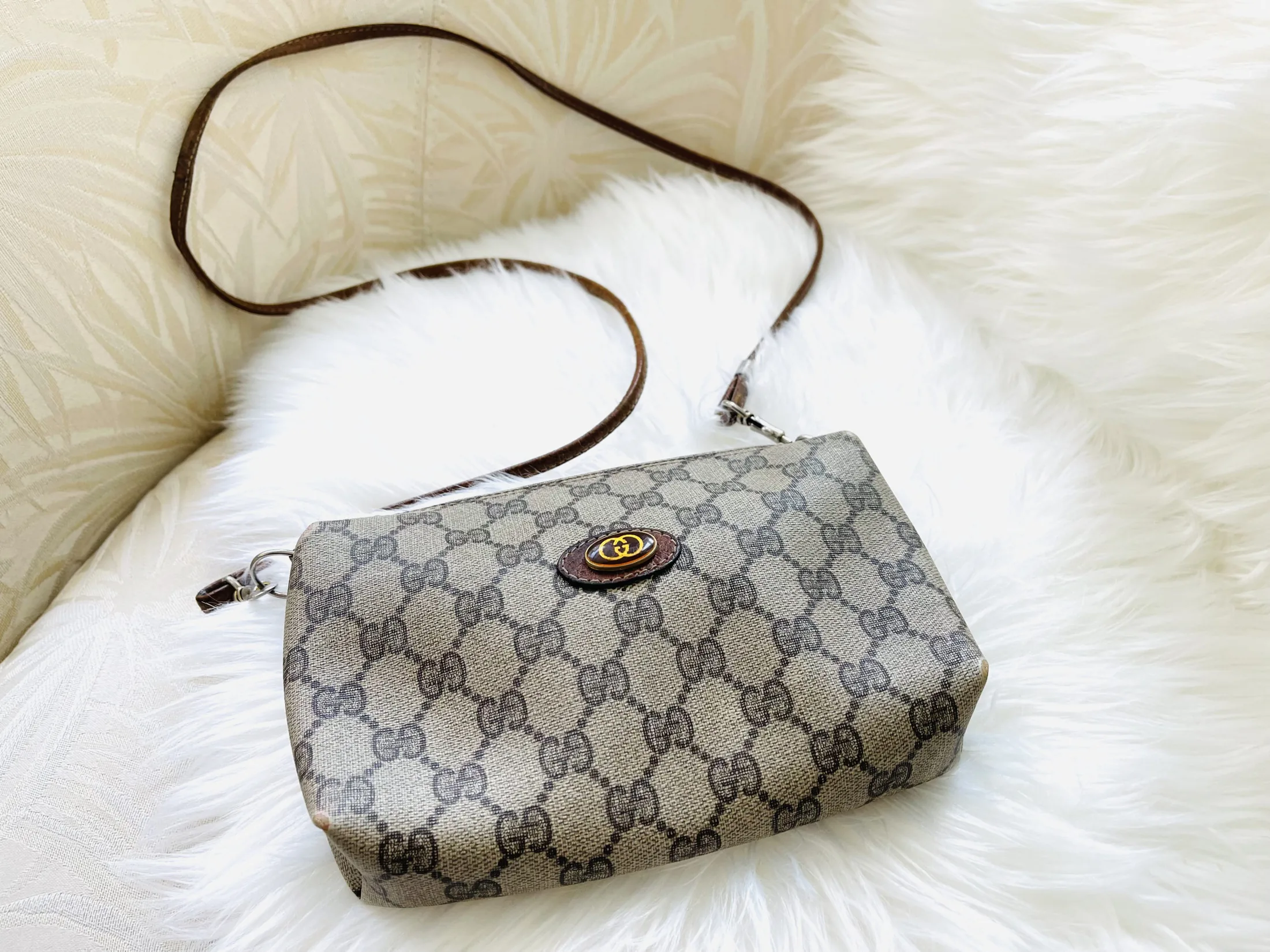 Vintage Gucci GG Monogram Cross Body Small Bag — image 3