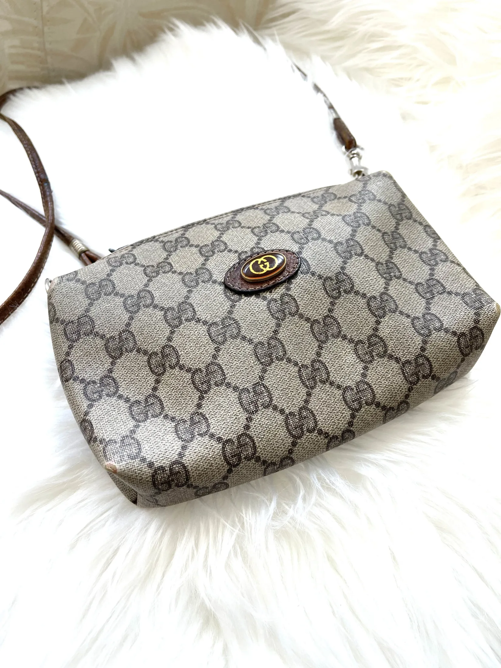 Vintage Gucci GG Monogram Cross Body Small Bag — image 4
