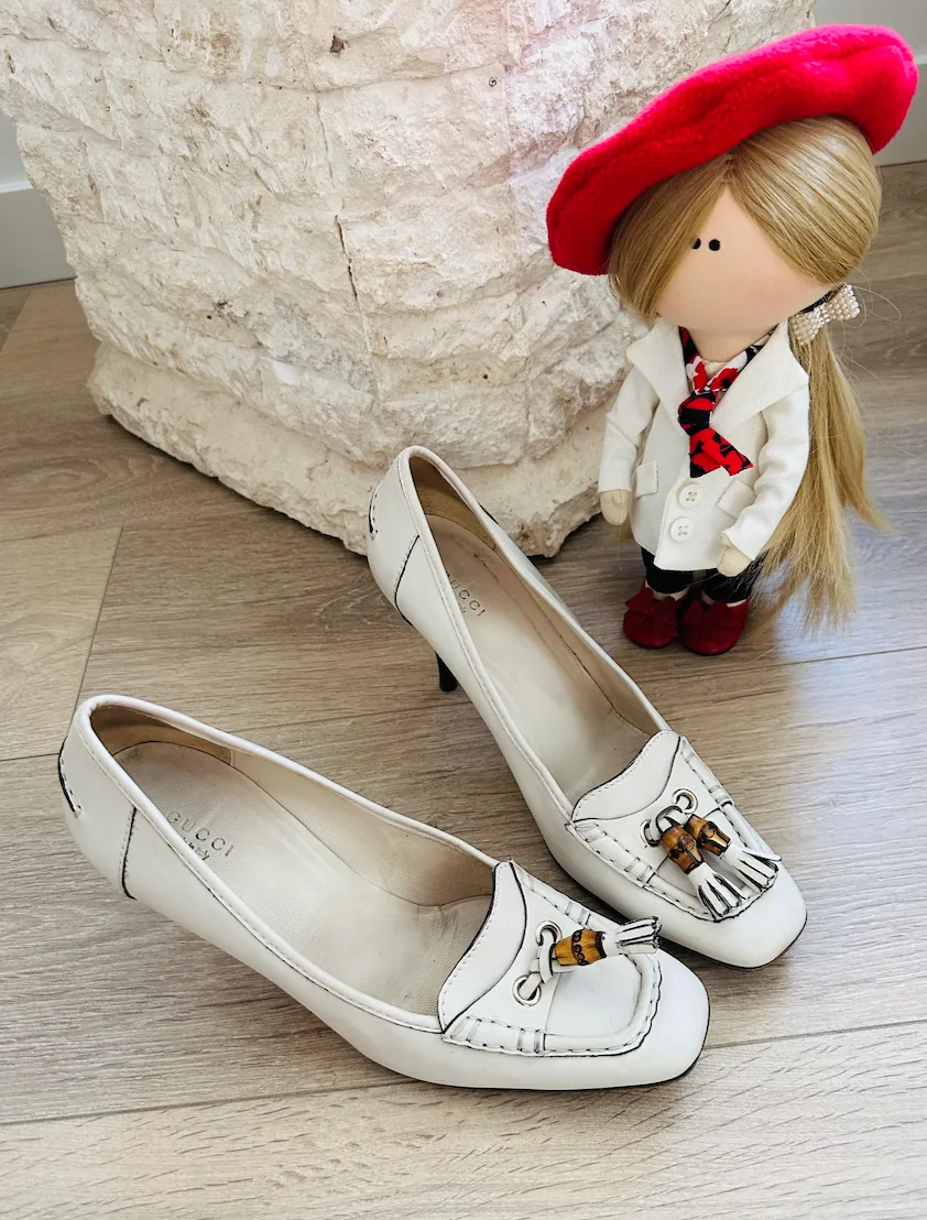 Gucci Leather Bamboo Accent Tassel Heels Ivory Sz.10 — image 2