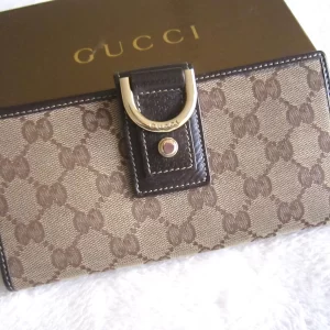 Gucci GG Abbey Long Wallet