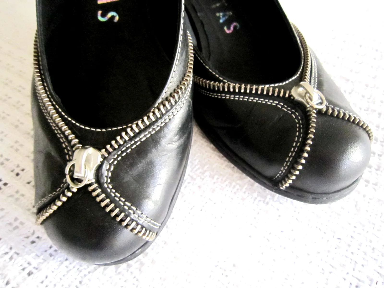 Hispanitas Black Leather Slingback Sandals /Size 8 — image 2