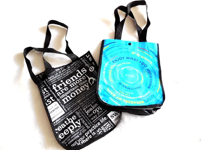 Holt Renfrew Victoria Secret Lululemon Shopping Bag — image 5