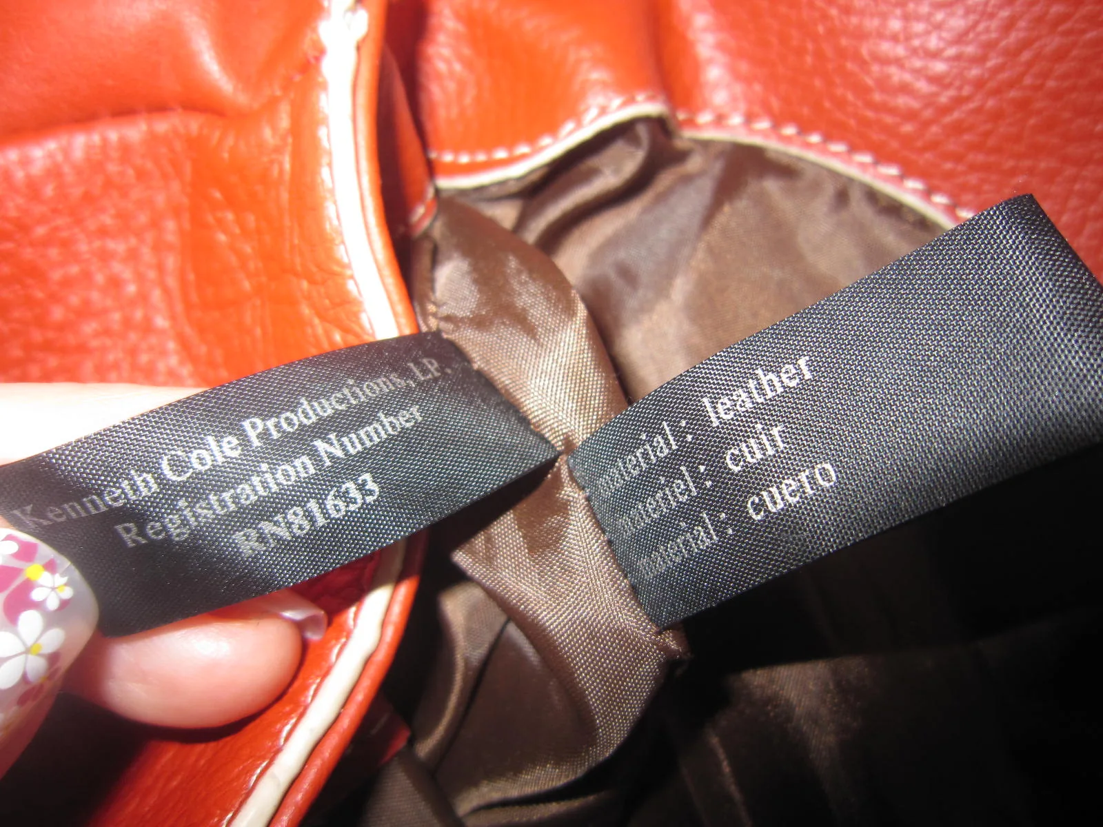 Kenneth Cole Reaction Mandarin Shoulder Bag — image 6