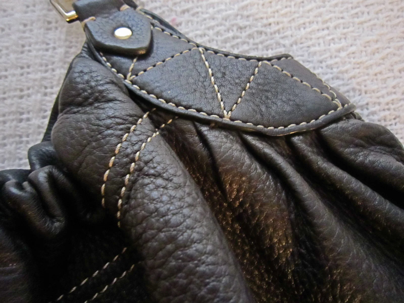 Laundry by Shelli Segal Black Leather Hobo Bag — image 5