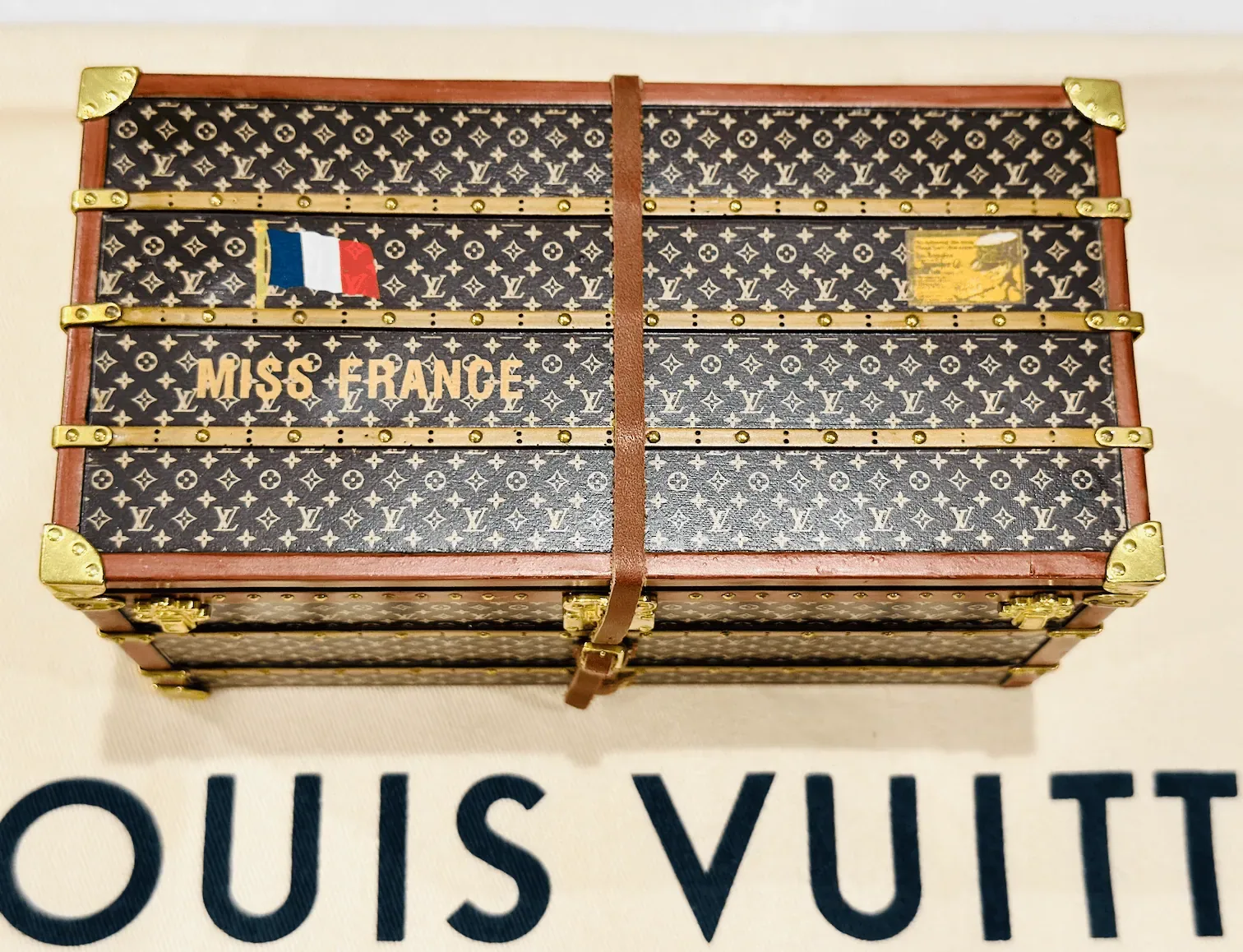 Miniature Miss France Wooden Mail Trunk — image 6
