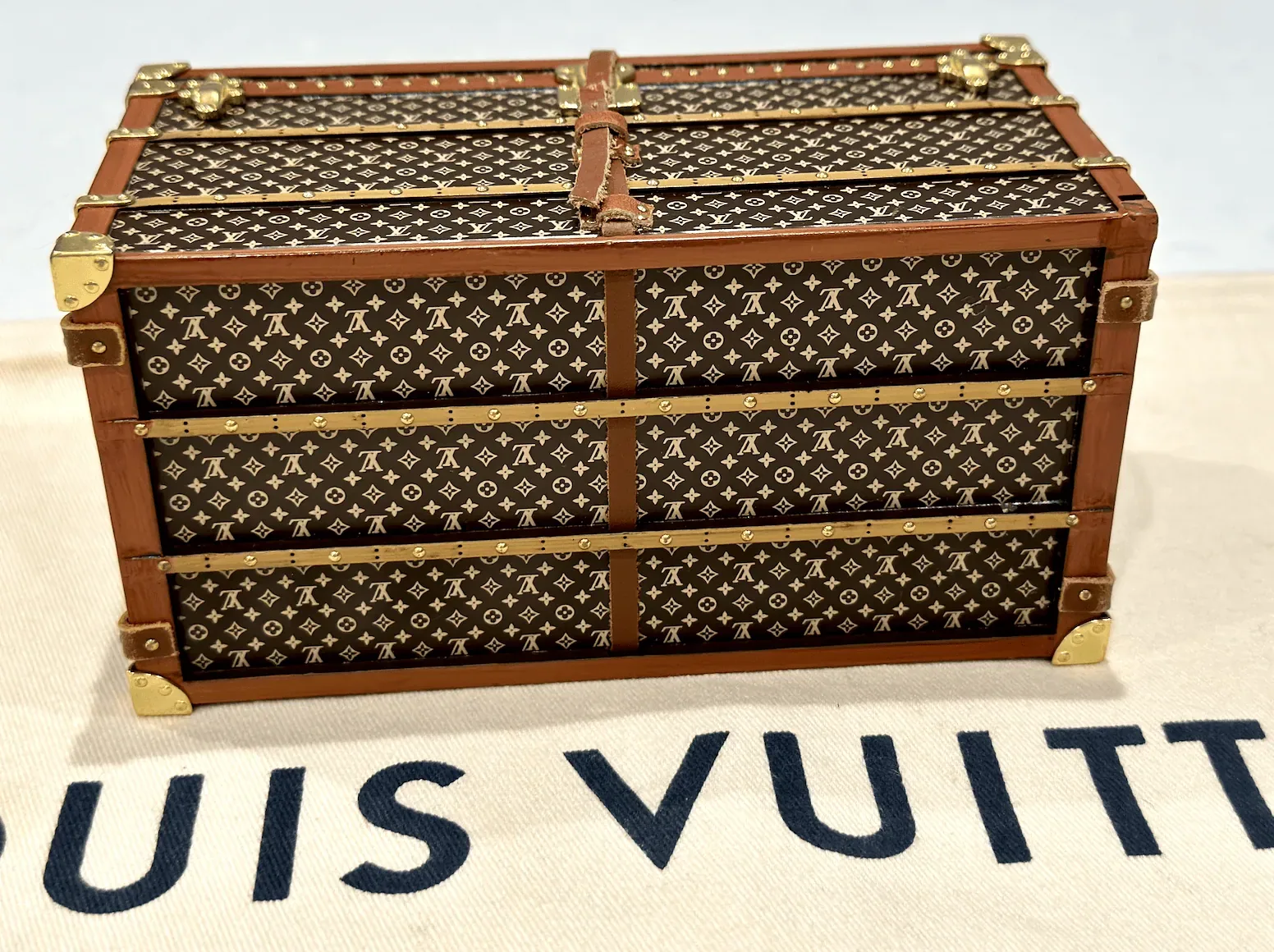 Miniature Miss France Wooden Mail Trunk — image 7