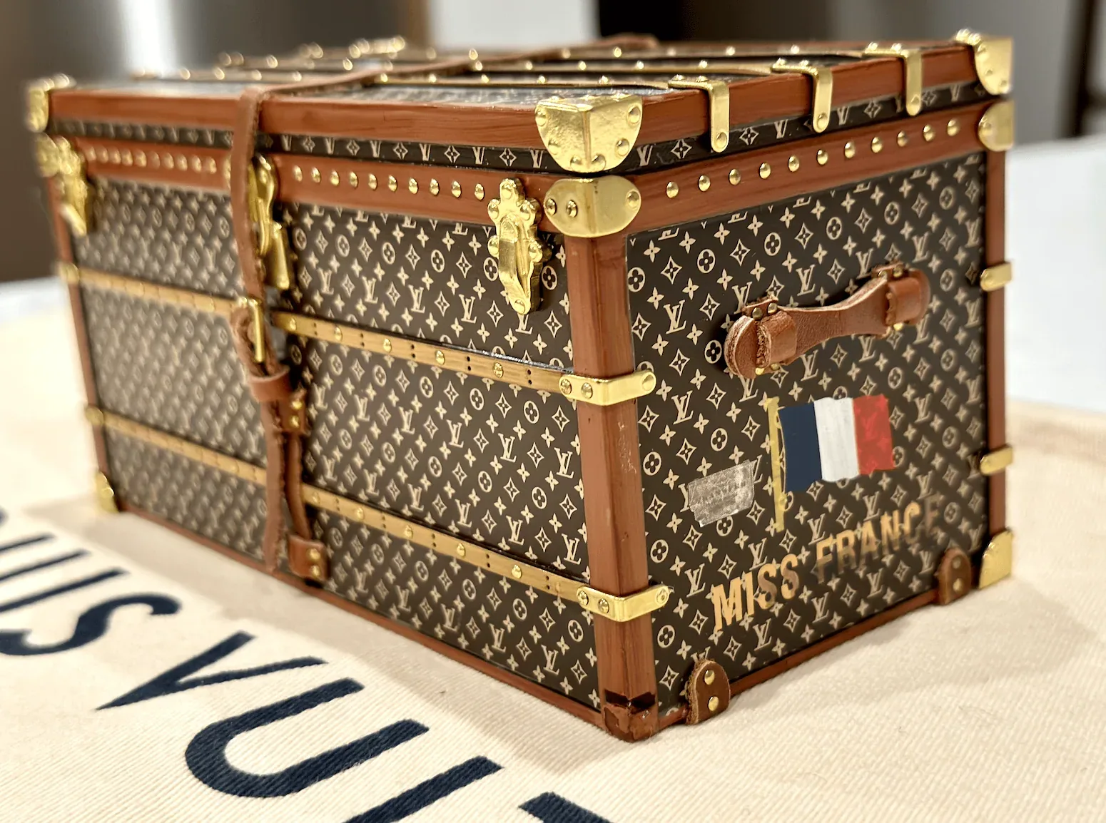Miniature Miss France Wooden Mail Trunk — image 8