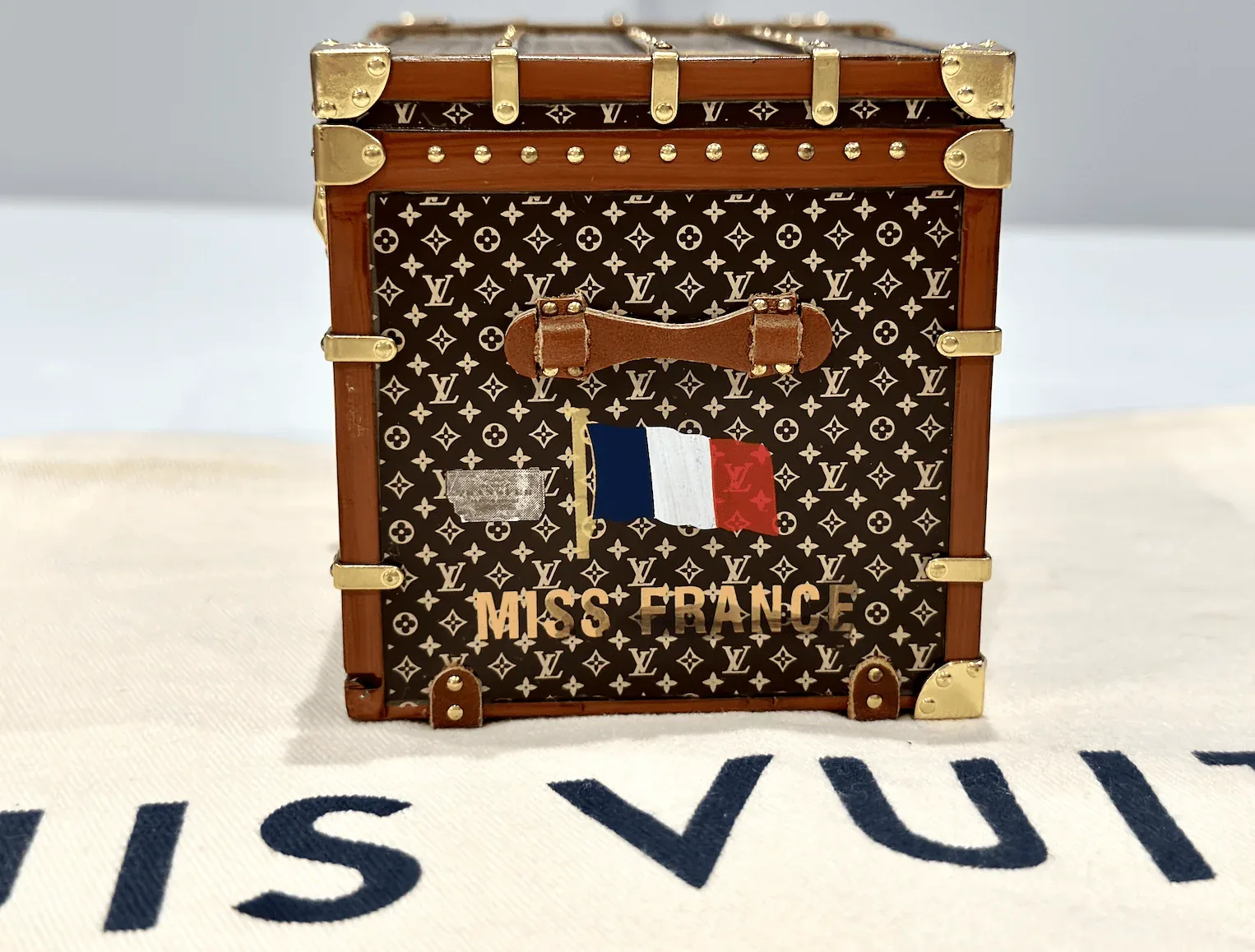 Miniature Miss France Wooden Mail Trunk — image 11