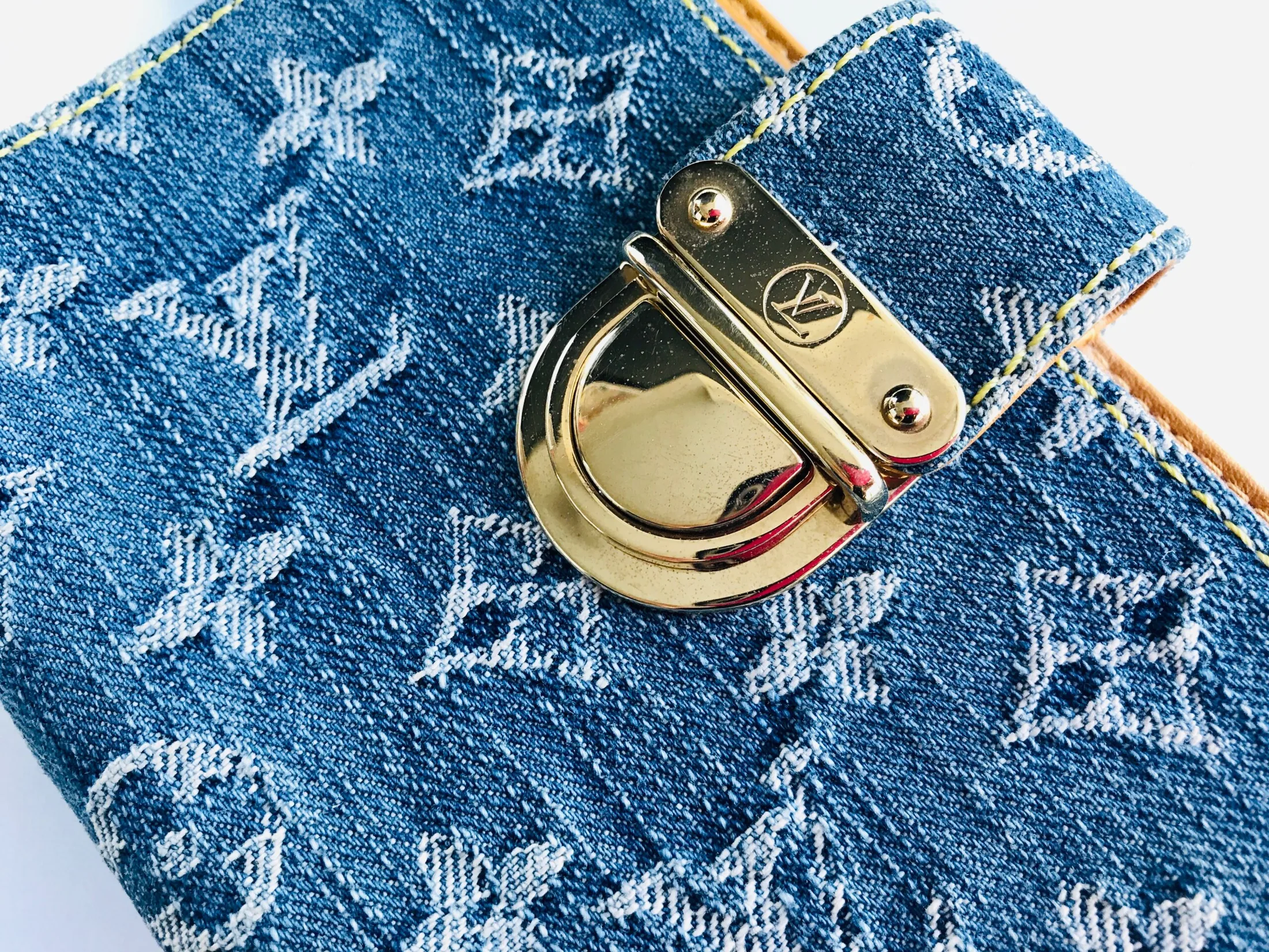 Monogram Blue Denim Agenda Day Planner — image 8