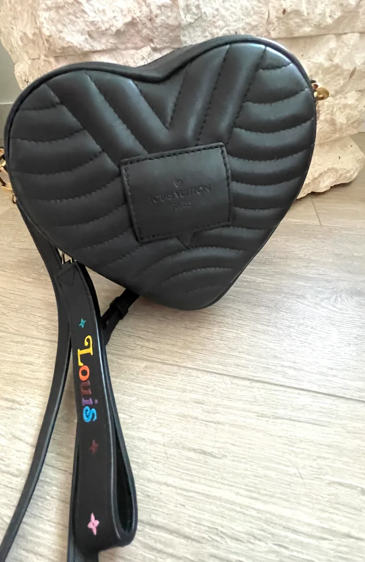 Louis Vuitton New Wave Black Calfskin Heart 3 IN 1 Pouch — image 15