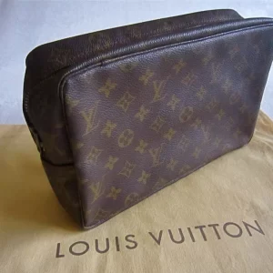 Vintage Monogram Trousse 28 Cosmetic Pouch